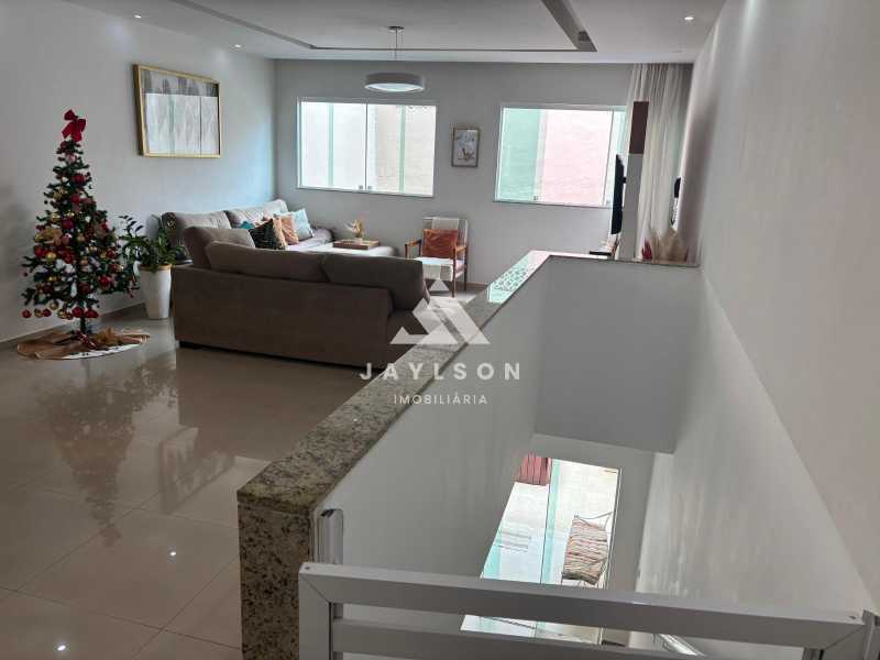 Casa de Vila à venda com 4 quartos, 185m² - Foto 5