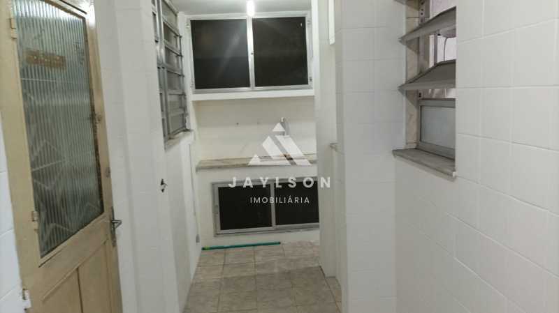 Apartamento à venda com 2 quartos, 60m² - Foto 11