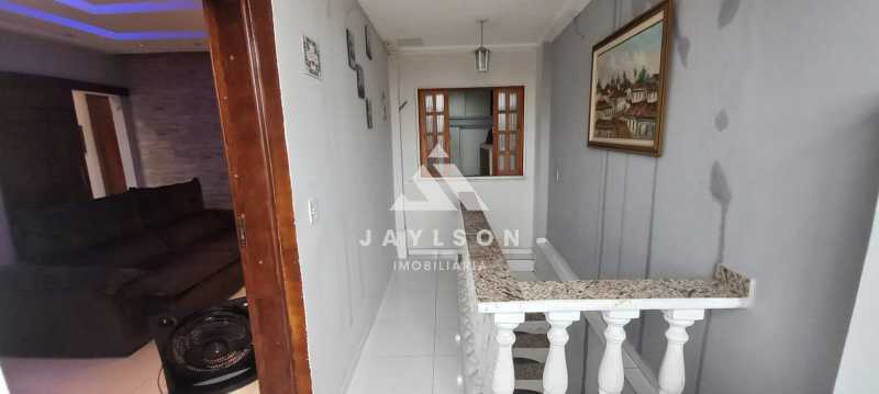 Casa à venda com 4 quartos, 98m² - Foto 19