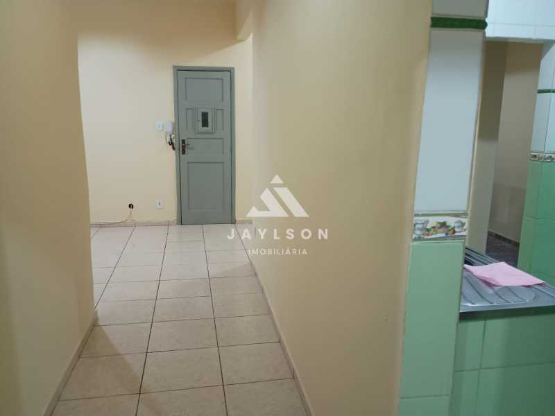 Apartamento à venda com 2 quartos, 61m² - Foto 13