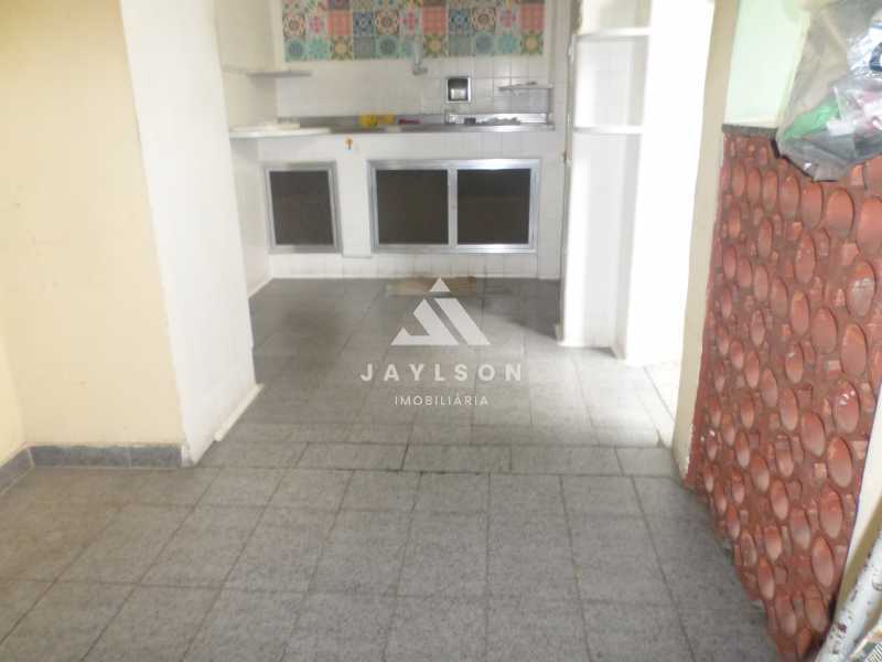 Apartamento à venda com 2 quartos, 83m² - Foto 21