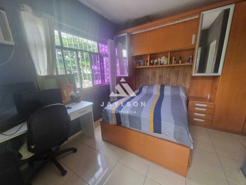 Casa à venda com 2 quartos, 76m² - Foto 18