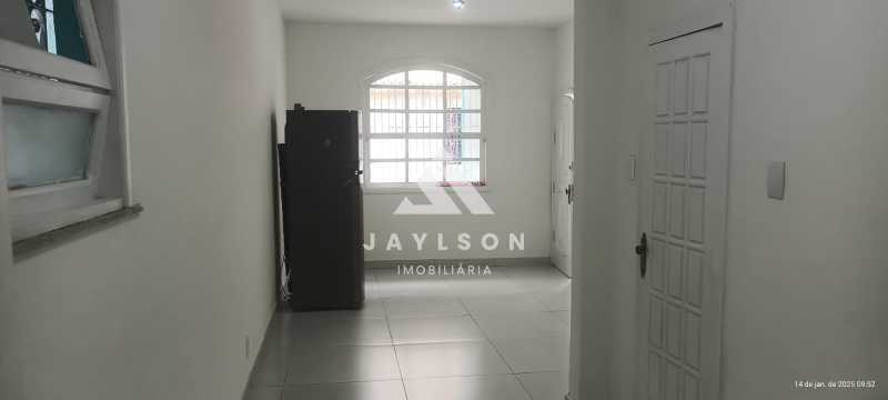 Casa de Vila à venda com 3 quartos, 189m² - Foto 17