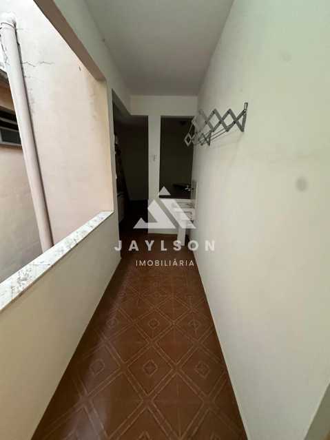 Casa à venda com 4 quartos, 149m² - Foto 28