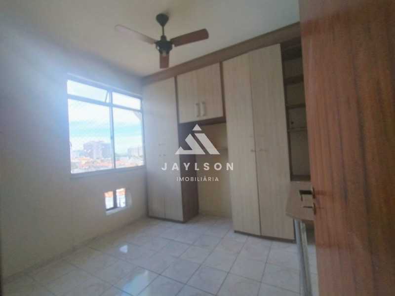 Apartamento à venda com 2 quartos, 68m² - Foto 8