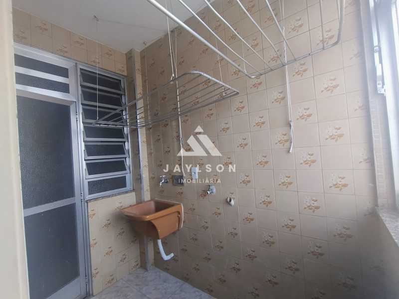 Apartamento à venda com 2 quartos, 68m² - Foto 13