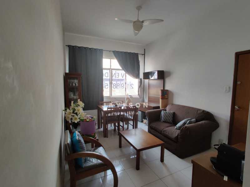 Apartamento à venda com 3 quartos, 92m² - Foto 1