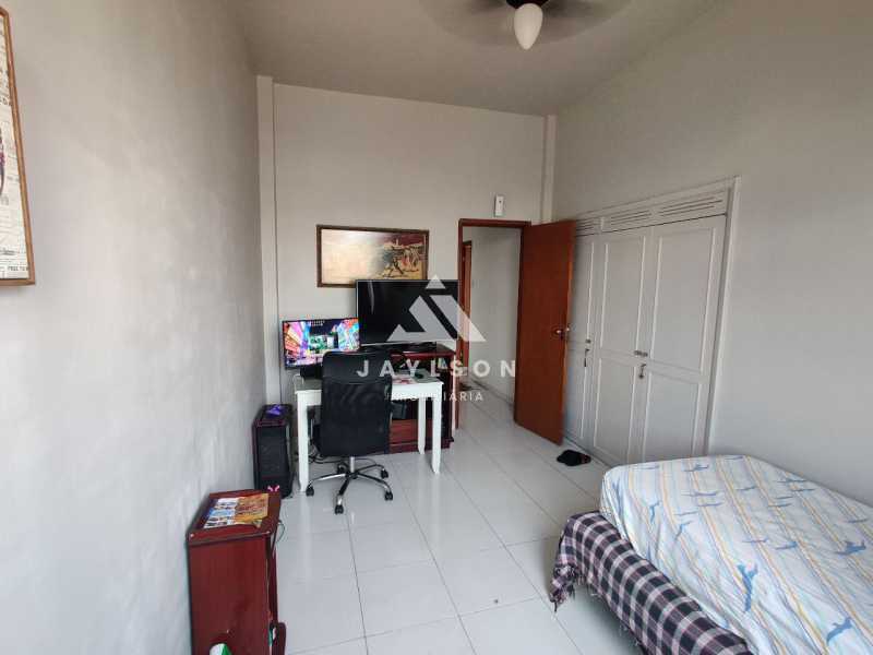 Apartamento à venda com 3 quartos, 92m² - Foto 4