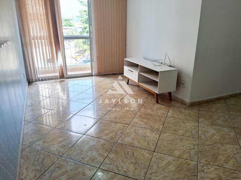 Apartamento à venda com 2 quartos, 57m² - Foto 3