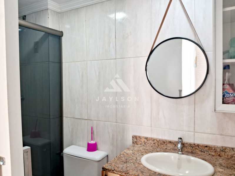 Apartamento à venda com 2 quartos, 57m² - Foto 20