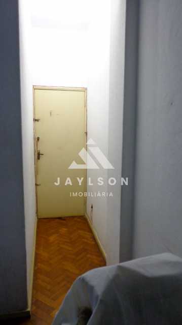 Apartamento à venda com 2 quartos, 85m² - Foto 4