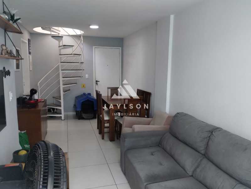 Cobertura à venda com 3 quartos, 138m² - Foto 2