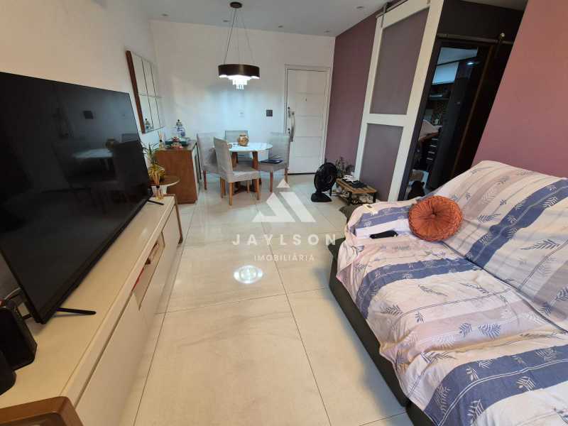 Apartamento à venda com 3 quartos, 125m² - Foto 5