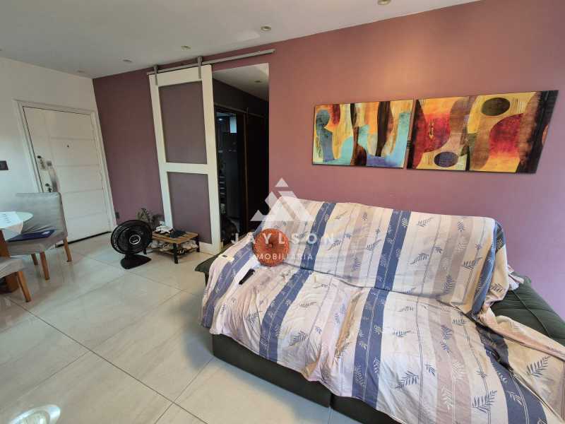 Apartamento à venda com 3 quartos, 125m² - Foto 7