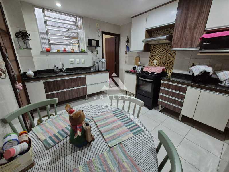 Apartamento à venda com 3 quartos, 125m² - Foto 20