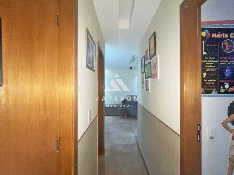 Apartamento à venda com 3 quartos, 83m² - Foto 18