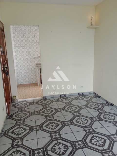 Apartamento à venda com 2 quartos, 38m² - Foto 9