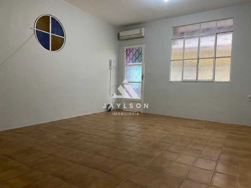 Casa de Vila à venda com 4 quartos, 210m² - Foto 5