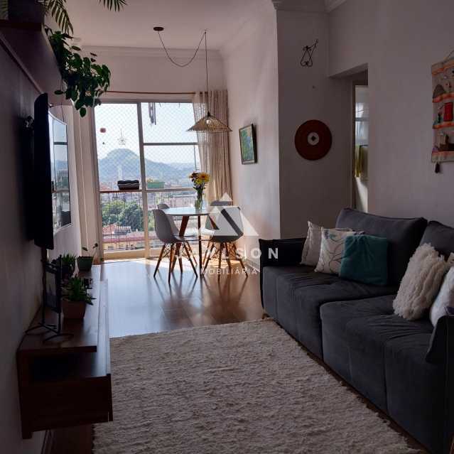 Apartamento à venda com 2 quartos, 52m² - Foto 2