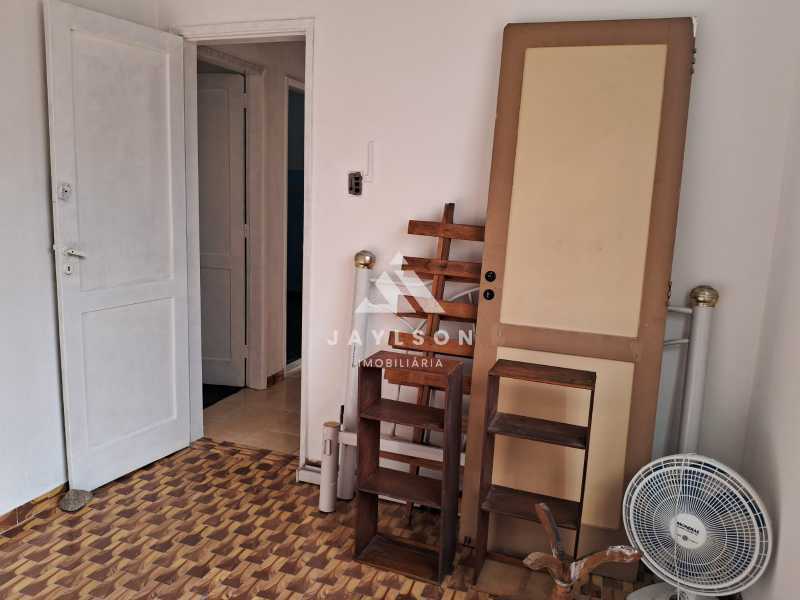 Apartamento à venda com 2 quartos, 65m² - Foto 6