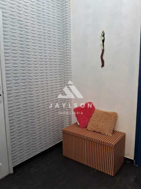 Apartamento à venda com 2 quartos, 65m² - Foto 23