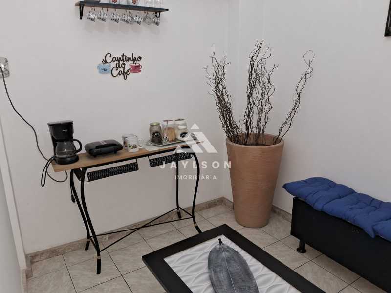 Apartamento à venda com 3 quartos, 70m² - Foto 11