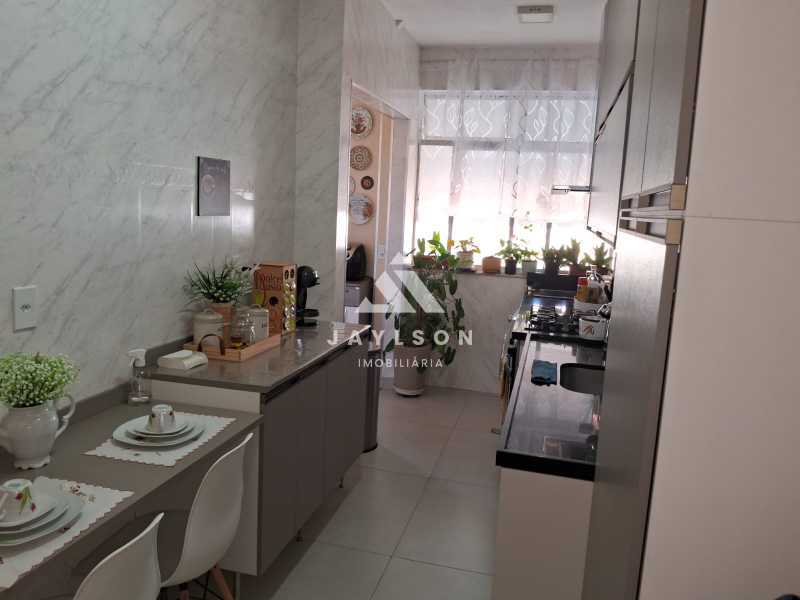 Apartamento à venda com 3 quartos, 79m² - Foto 17