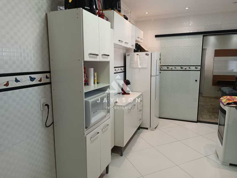 Apartamento à venda com 2 quartos, 75m² - Foto 14