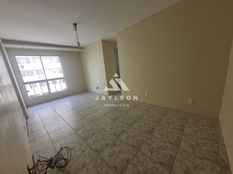 Apartamento à venda com 2 quartos, 55m² - Foto 3