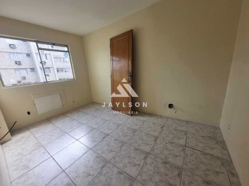 Apartamento à venda com 2 quartos, 55m² - Foto 8