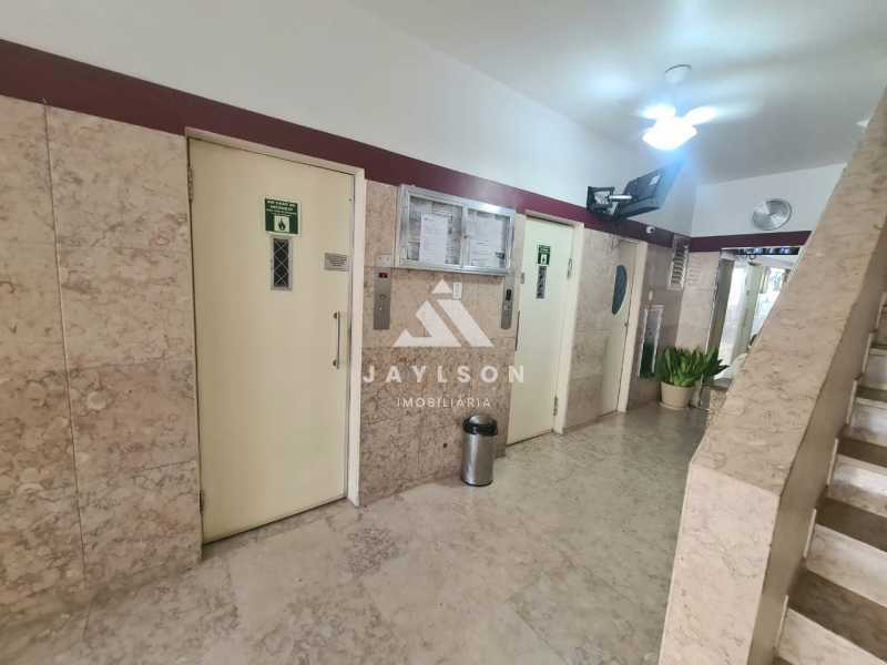 Apartamento à venda com 1 quarto, 37m² - Foto 18