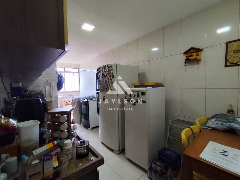 Apartamento à venda com 2 quartos, 74m² - Foto 12