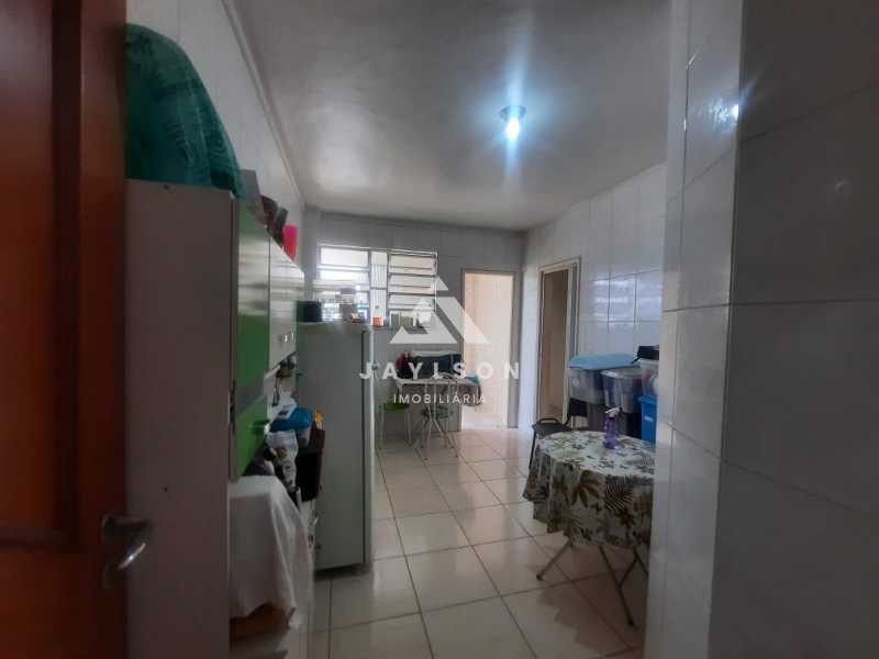 Apartamento à venda com 2 quartos, 90m² - Foto 9