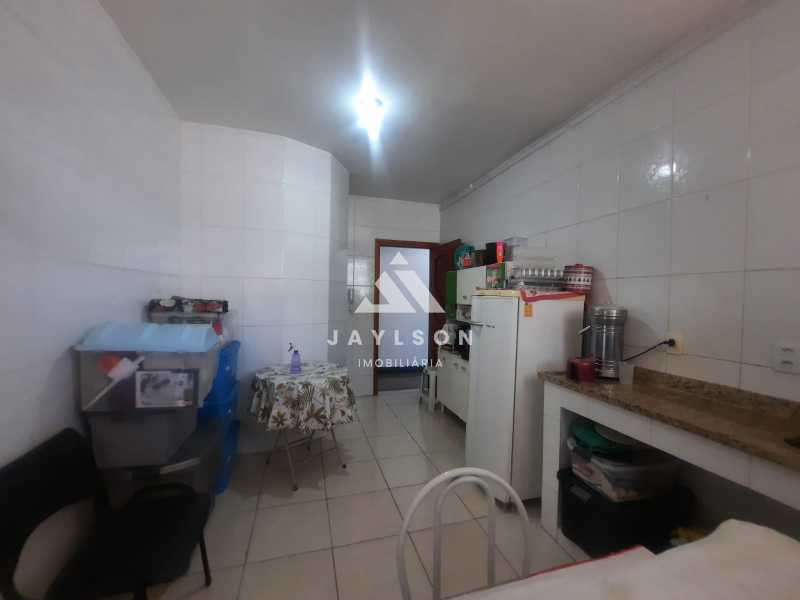 Apartamento à venda com 2 quartos, 90m² - Foto 10