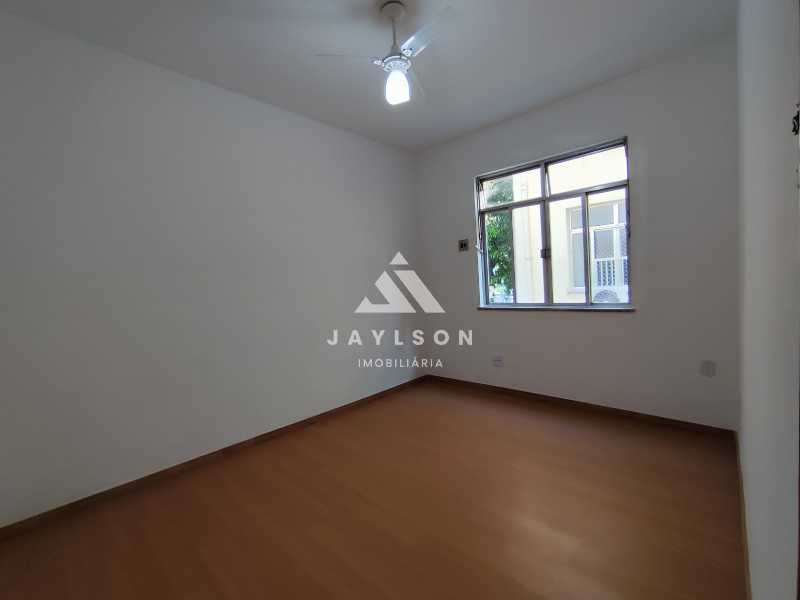 Apartamento para alugar com 2 quartos, 60m² - Foto 9