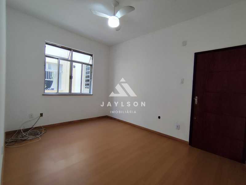 Apartamento para alugar com 2 quartos, 60m² - Foto 23