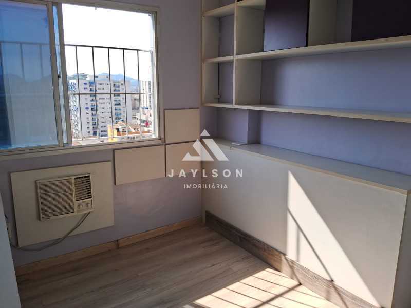 Apartamento à venda com 2 quartos, 72m² - Foto 13