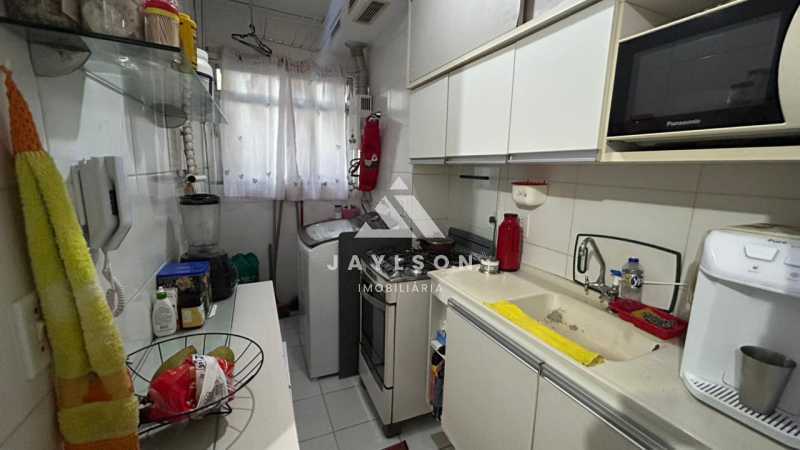 Apartamento à venda com 3 quartos, 55m² - Foto 9