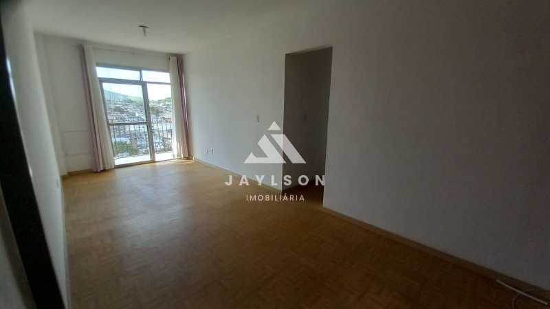 Apartamento à venda com 2 quartos, 65m² - Foto 2