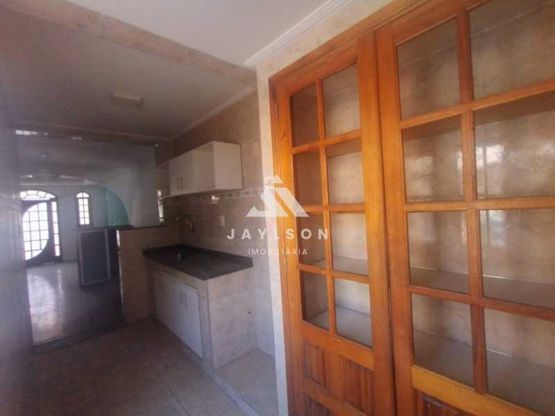 Apartamento à venda com 2 quartos, 138m² - Foto 9