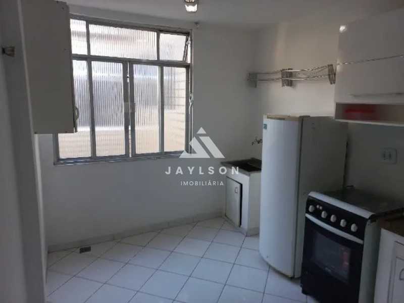 Apartamento à venda com 2 quartos, 60m² - Foto 10