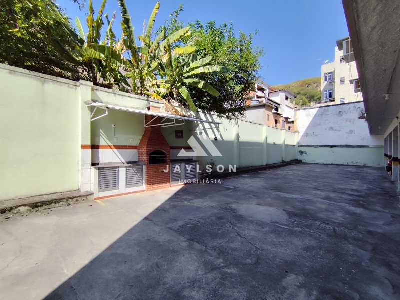 Apartamento à venda e aluguel com 2 quartos, 65m² - Foto 21
