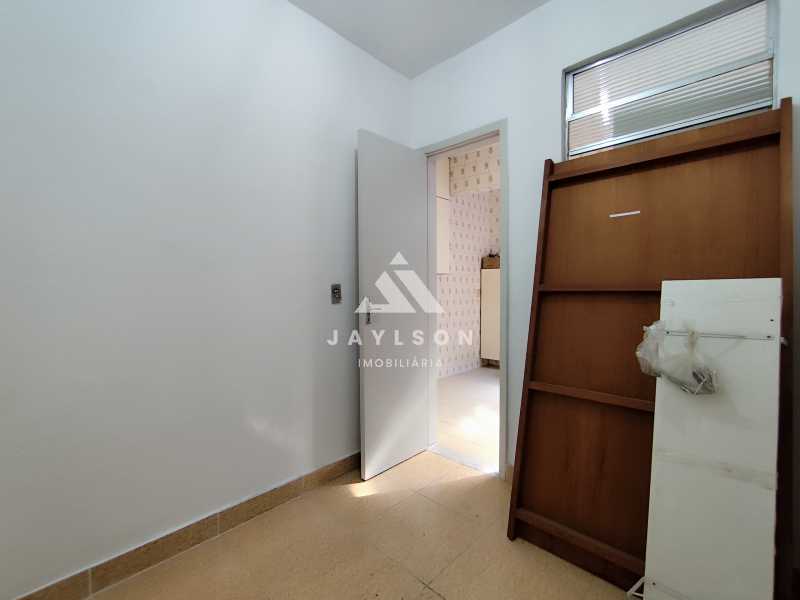 Apartamento à venda e aluguel com 2 quartos, 65m² - Foto 12