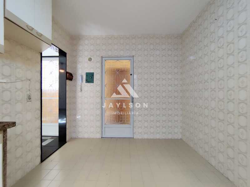 Apartamento à venda e aluguel com 2 quartos, 65m² - Foto 16