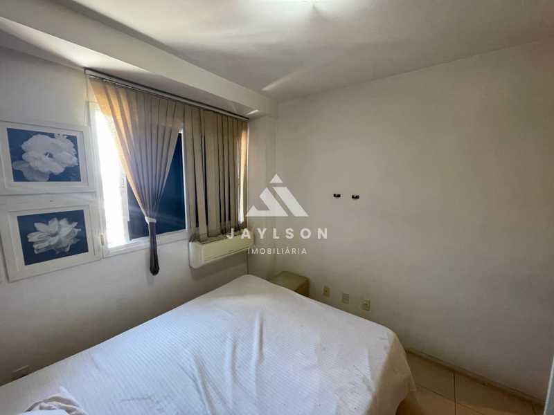 Apartamento à venda com 3 quartos, 76m² - Foto 8