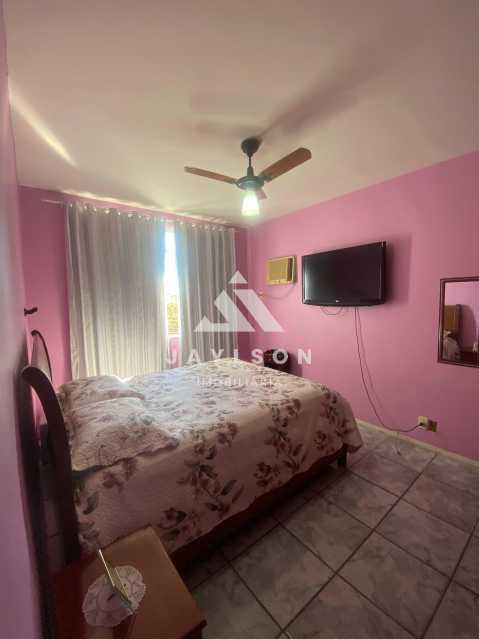 Casa à venda com 3 quartos, 219m² - Foto 8
