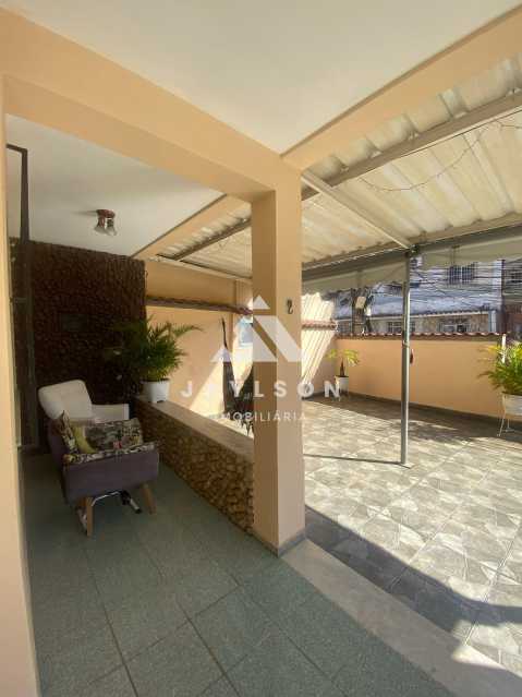 Casa à venda com 3 quartos, 219m² - Foto 21