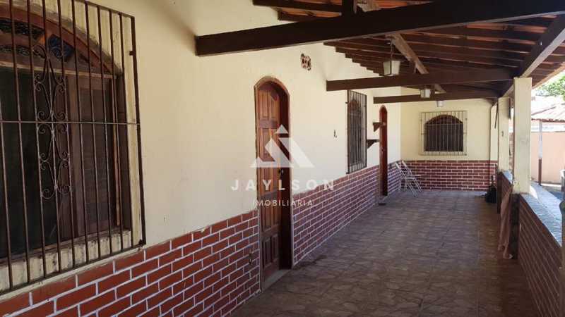 Casa à venda com 4 quartos, 134m² - Foto 9