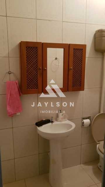 Casa à venda com 4 quartos, 134m² - Foto 15