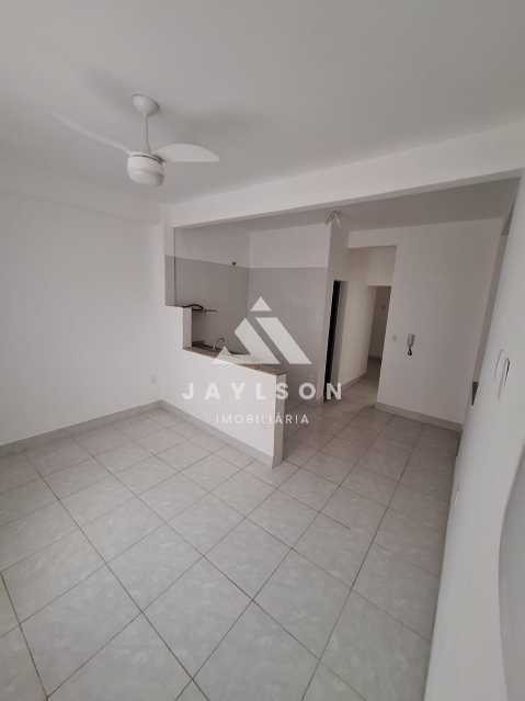 Apartamento à venda e aluguel com 2 quartos, 46m² - Foto 2